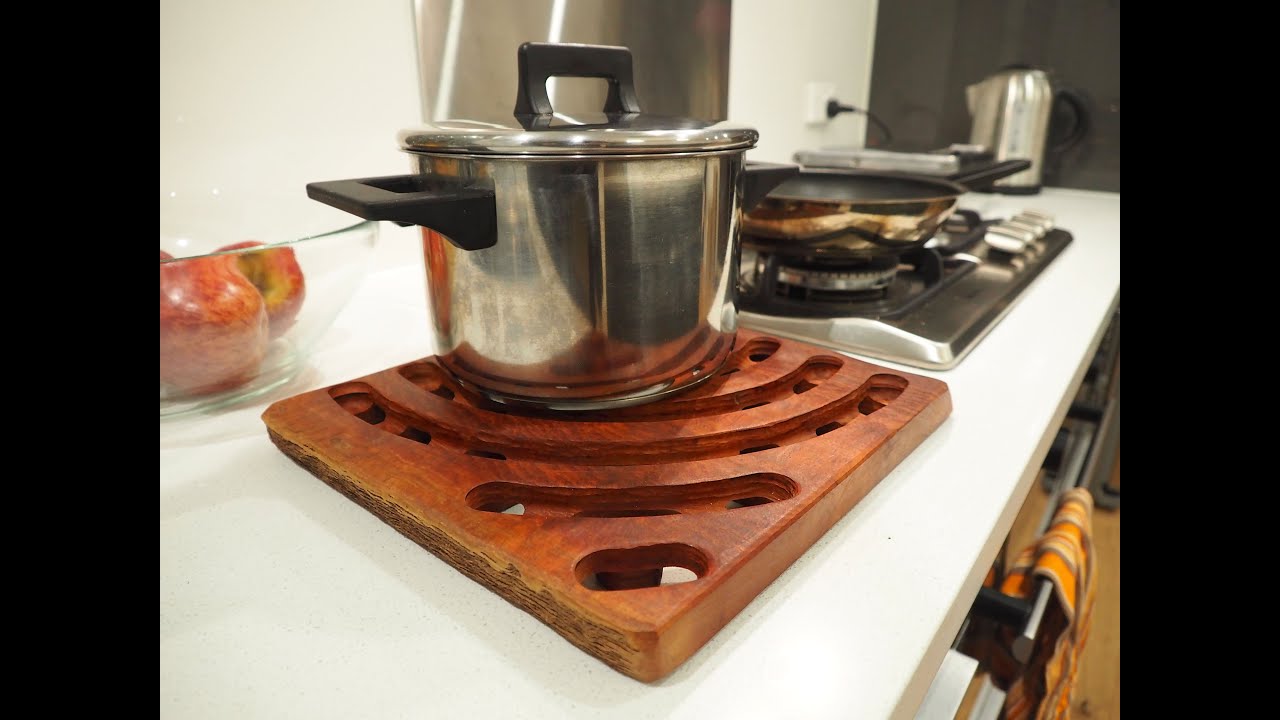 Stylish kitchen hot plate (Trivet)