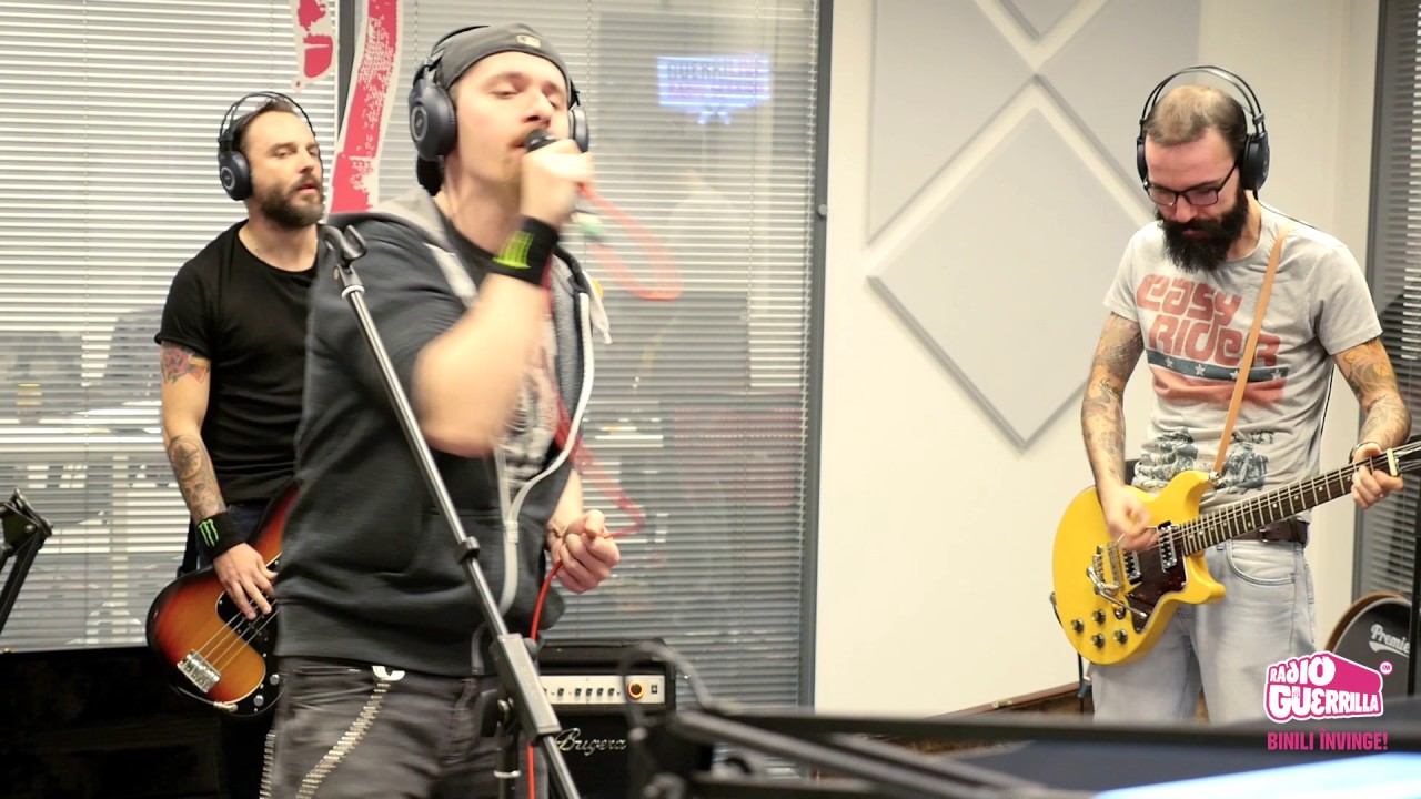 RoadkillSoda - 'Get It Free' la Guerrilive Radio Session