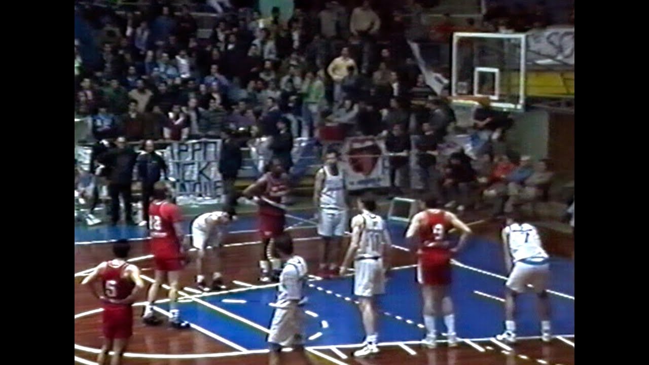 A2 1993/'94 Newprint Napoli - Teamsystem Fabriano Basket 90-86