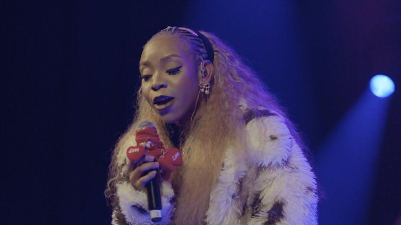 FAVE - Mr. Man (Live from Dutty Love Tour)