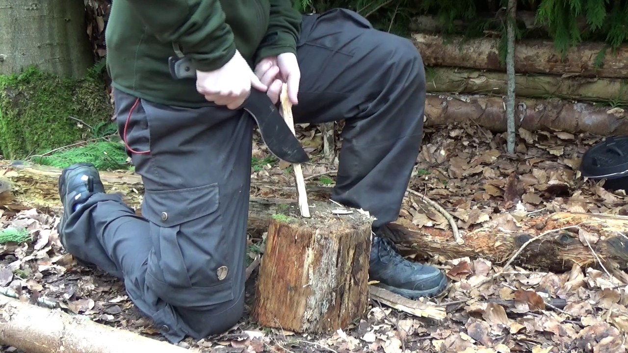 Esbens eventyr - 01 - Kukri, shelter og bøf Stroganoff