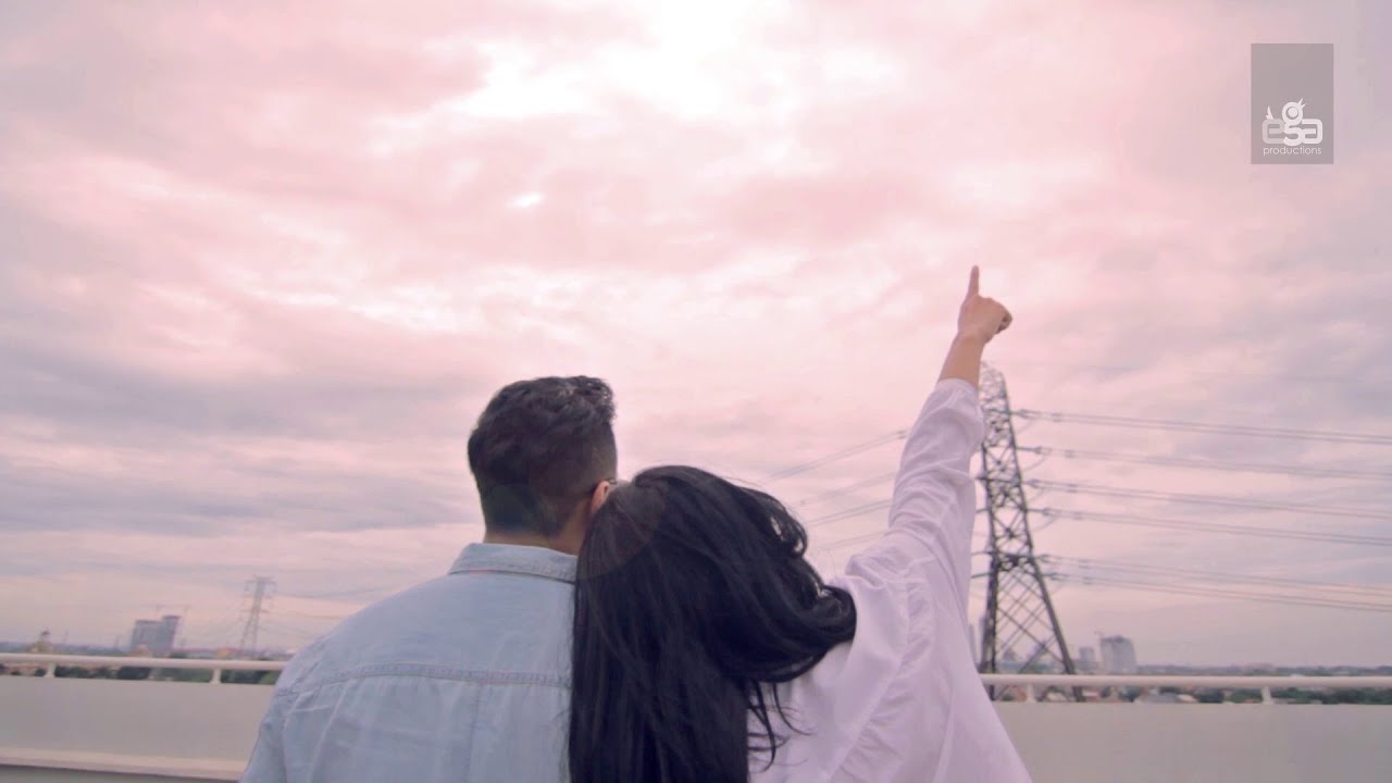 Bahagia Bersamamu - Adera (Official Video)