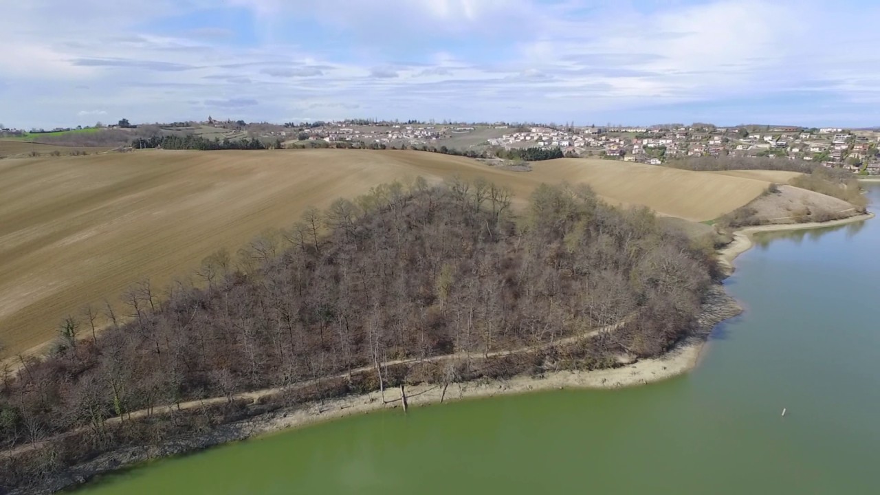 lac de la  thésauque
