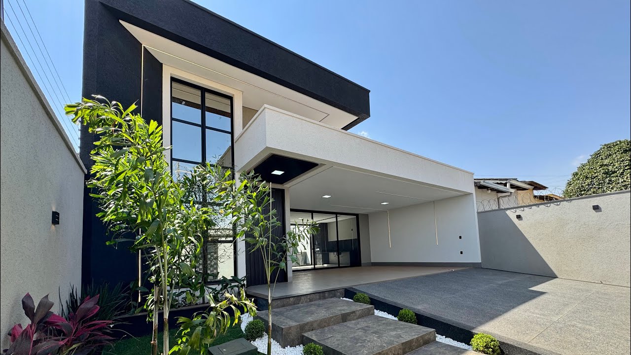 A FACHADA MAIS IMPONENTE QUE VOC&Ecirc; VER&Aacute; HOJE | GOI&Acirc;NIA | R$ 1.300.000,00 #imoveisvenda #casa 