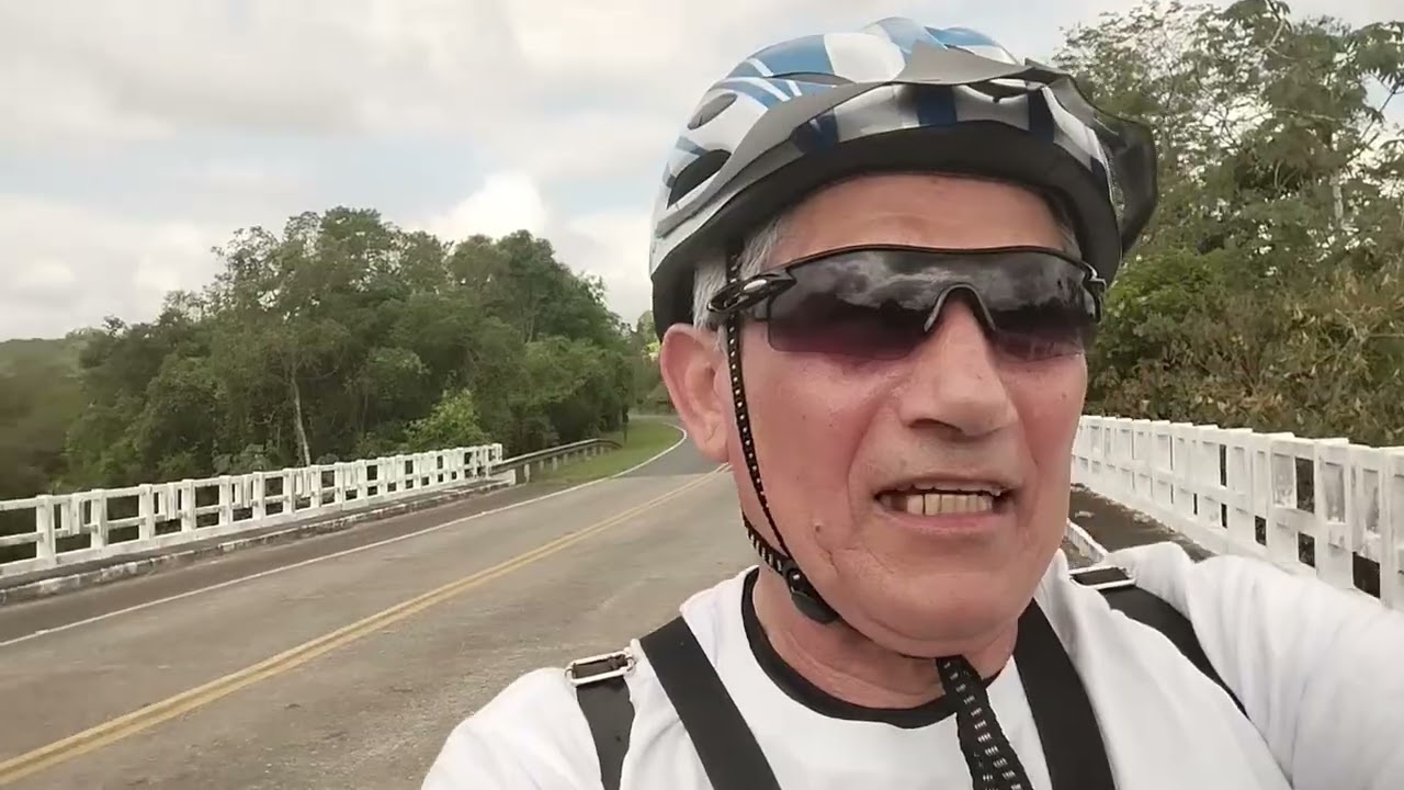 Aventura de pedal beleza do vale na região 