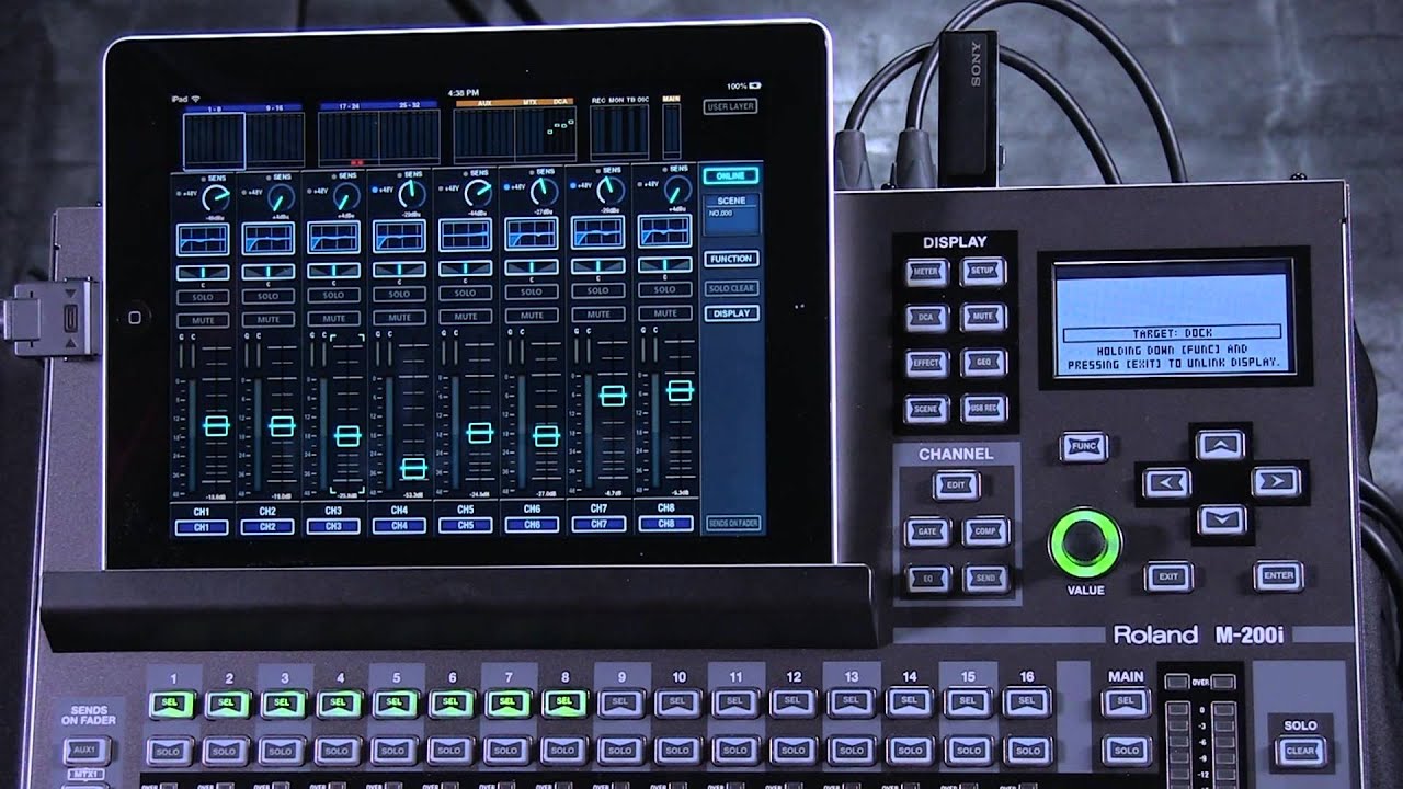M200i: Sharing a Microphone on Two Channels