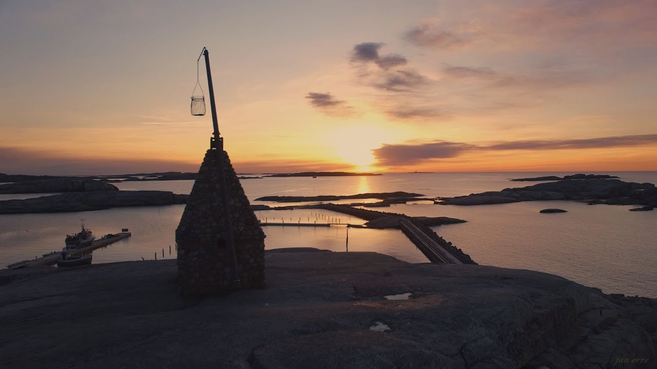 Norge fra oven! Soloppgang p&aring; Verdens Ende, Tj&oslash;me, feb. 2016. Phantom 3 Pro dronefilm.