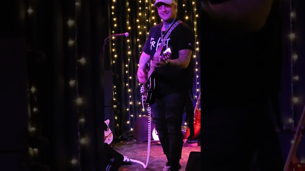 Johnny Stevens - Where the Ocean Meets the Sand - Dallas TX 3/18/23 @JohnsPinkCreams