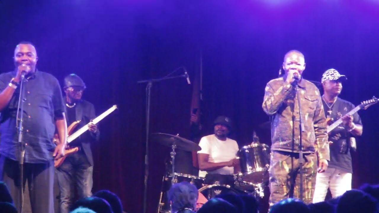 Nyboma et son orchestre Mbuta Cabaret sauvage Paris 20 août 2022