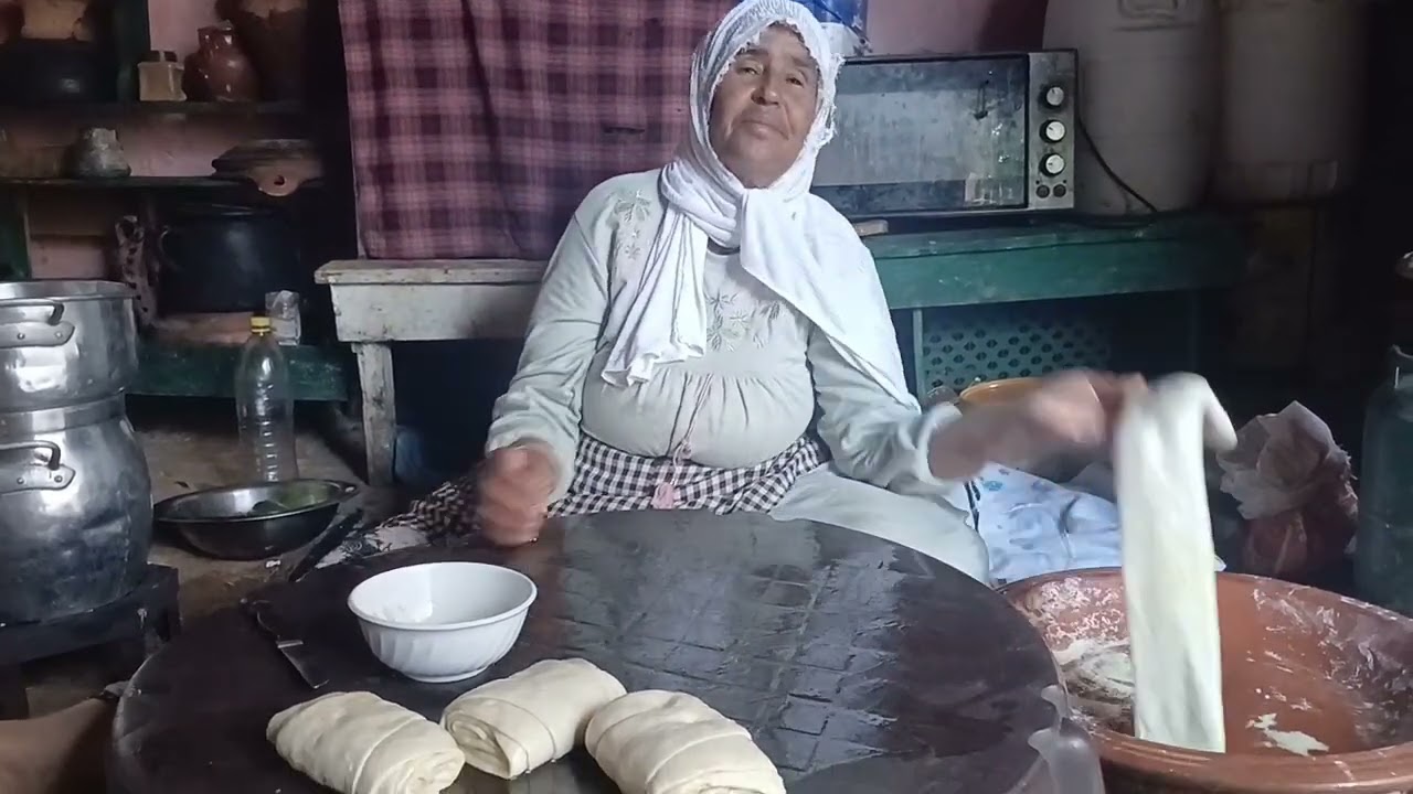 مكم ناجية من تمارة عياة والكسكسو ديال 27وجدات
