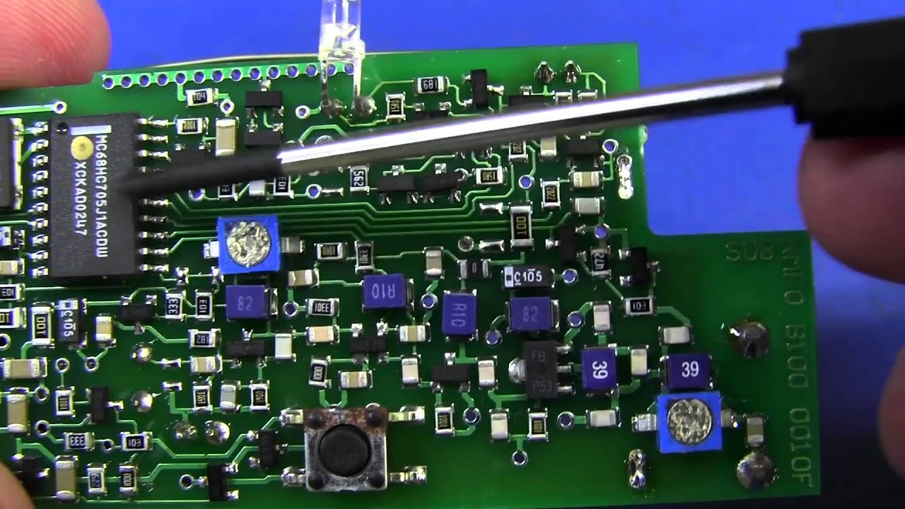 EEVblog #368 - EPIRB Teardown