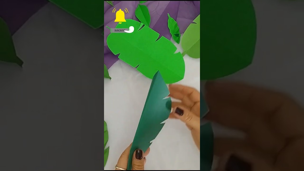 Como hacer hojas tropicales con cartulina f&aacute;cilmente.