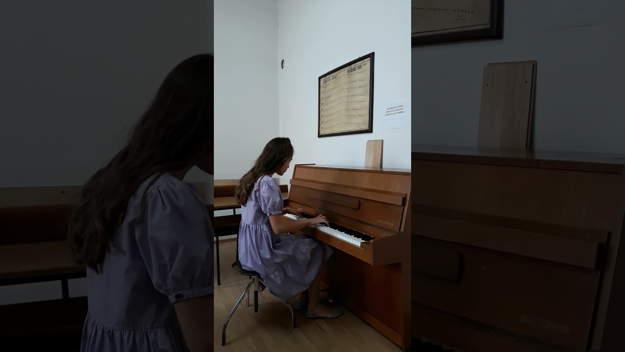 Olga Avlijas 3.razred oms J.S.Bach Menuet g mol