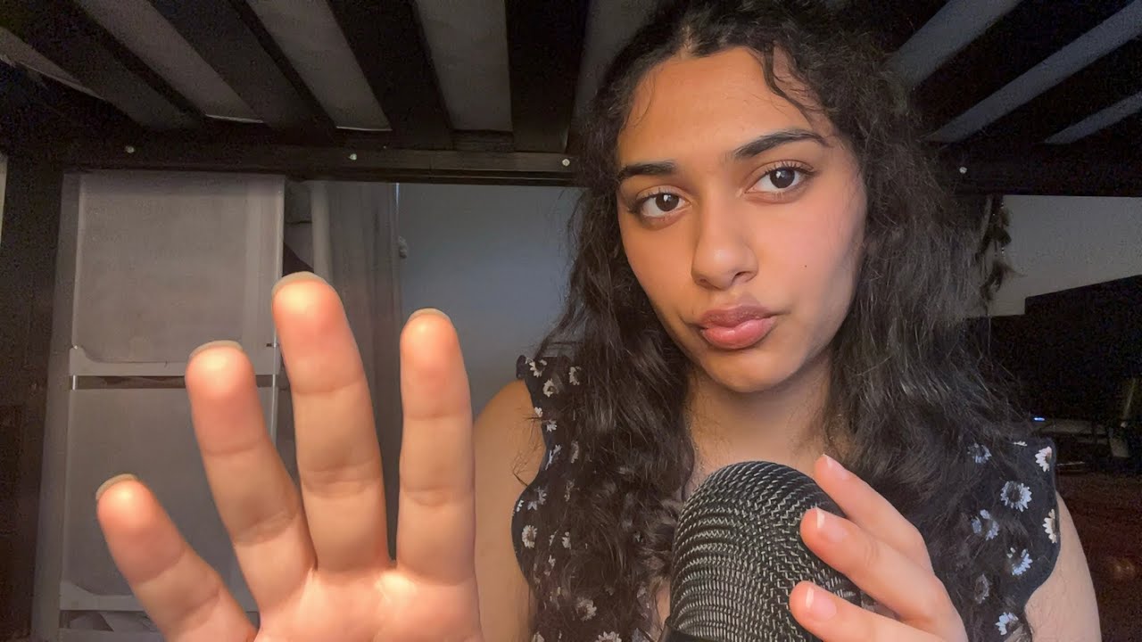 asmr clicky mouth sounds & hand movements💋