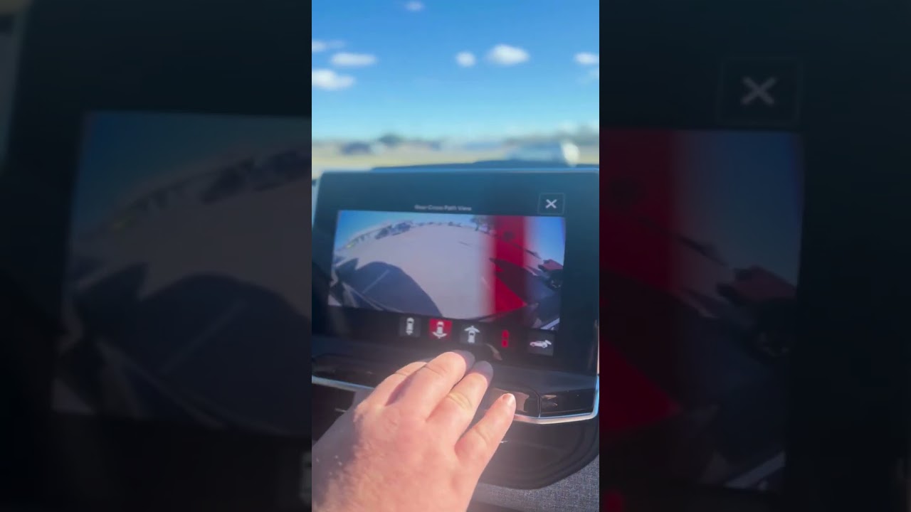 Screen view on Jeep Compass/Access Backup and Surround View Camera How-To with Dylan Atcherson B...