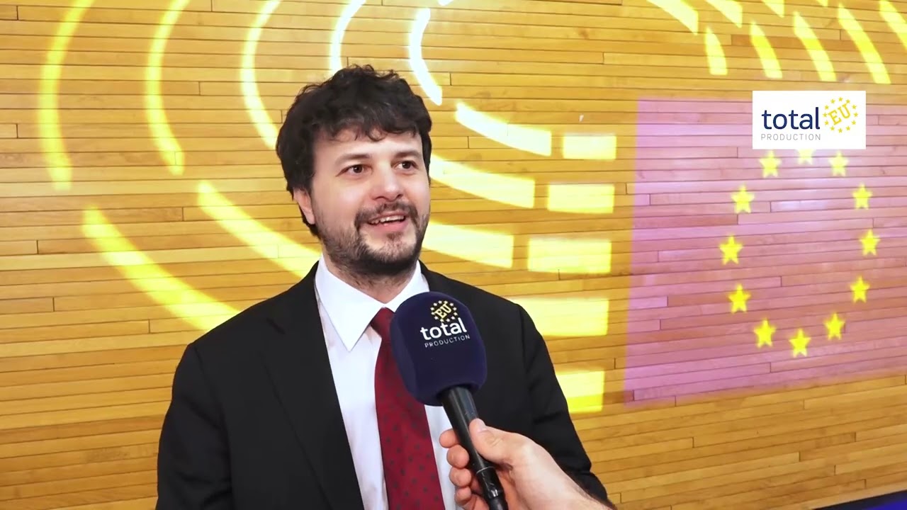 Groenlandia:Benifei(Pd), "Importante una presenza militare che simbolizzi che la sovranità è danese"