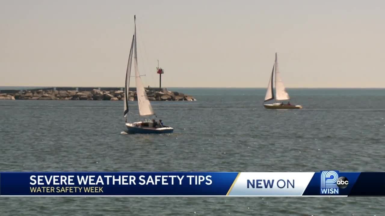 Severe weather boating safety tips