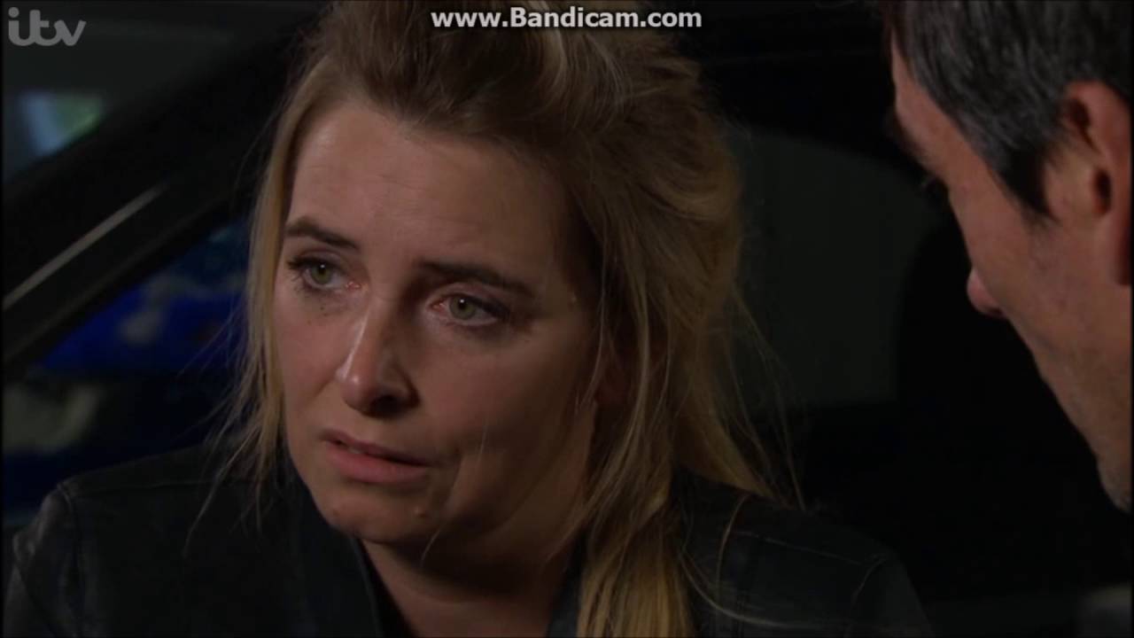 Cain and Charity kisses- (23-24/08/16)