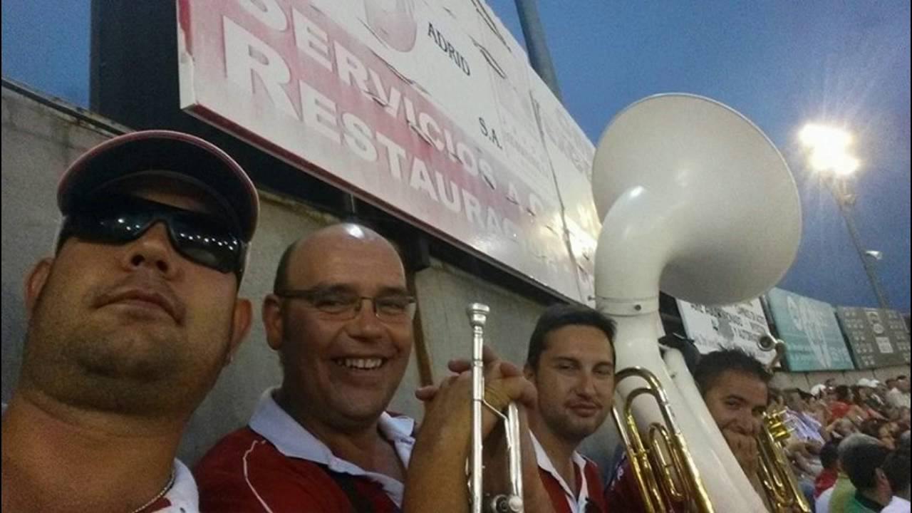 Charanga Cubalibre - Menos mambos y más torreznos