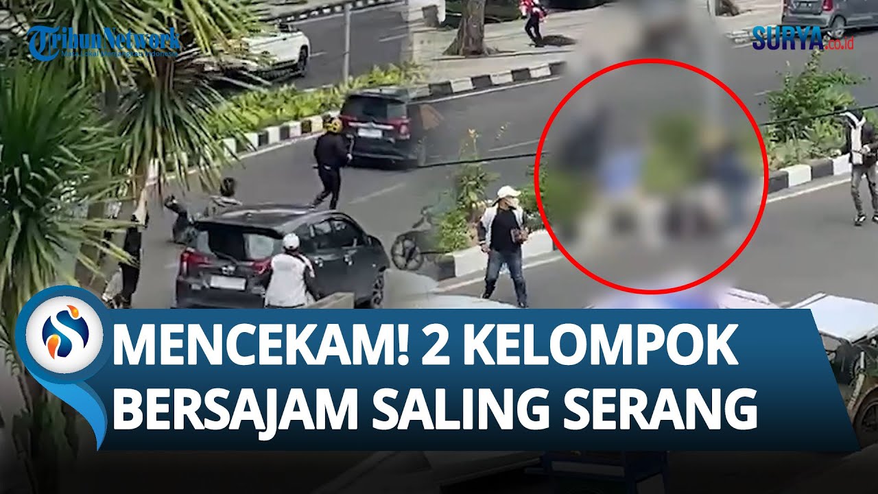 MENCEKAM! Rebutan Parkir Berujung BENTROK BERDARAH! Kelompok Bersajam Ngamuk di PS Mall Palembang