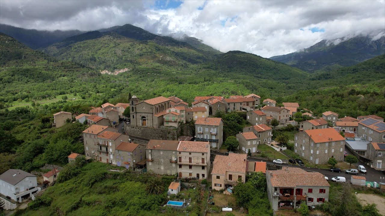 Mare à Mare centre - Étape 4 : Traversée des hauts villages