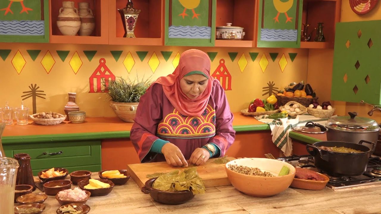 روايح من بلدنا - محشي + صينيه بفتيك + شوربة لسان عصفور + سلطة خضراء + أم علي 2