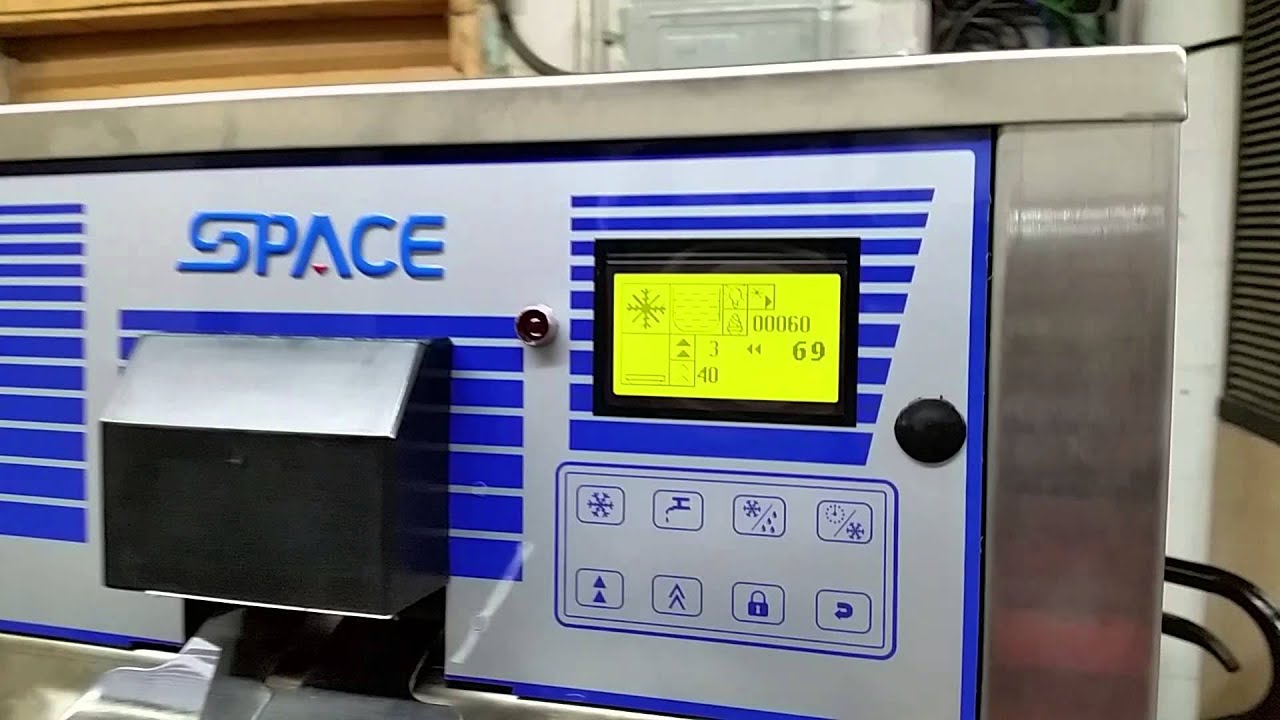 Space air pump ice cream machine