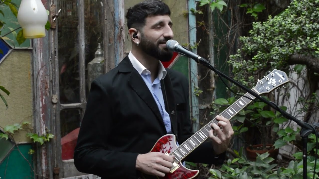 PANCHO PARRA - Singing Guitarist video promo