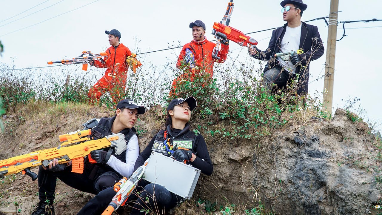 Nerf Guns War: Полиция SEAL TEAM сражается с боссом XX опасной преступной группировки