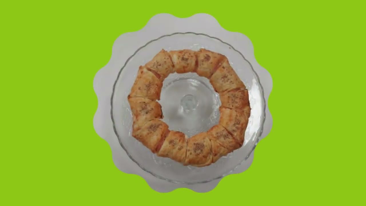 Vídeo-receta accesible para todos: Corona de hojaldre con salmón ahumado