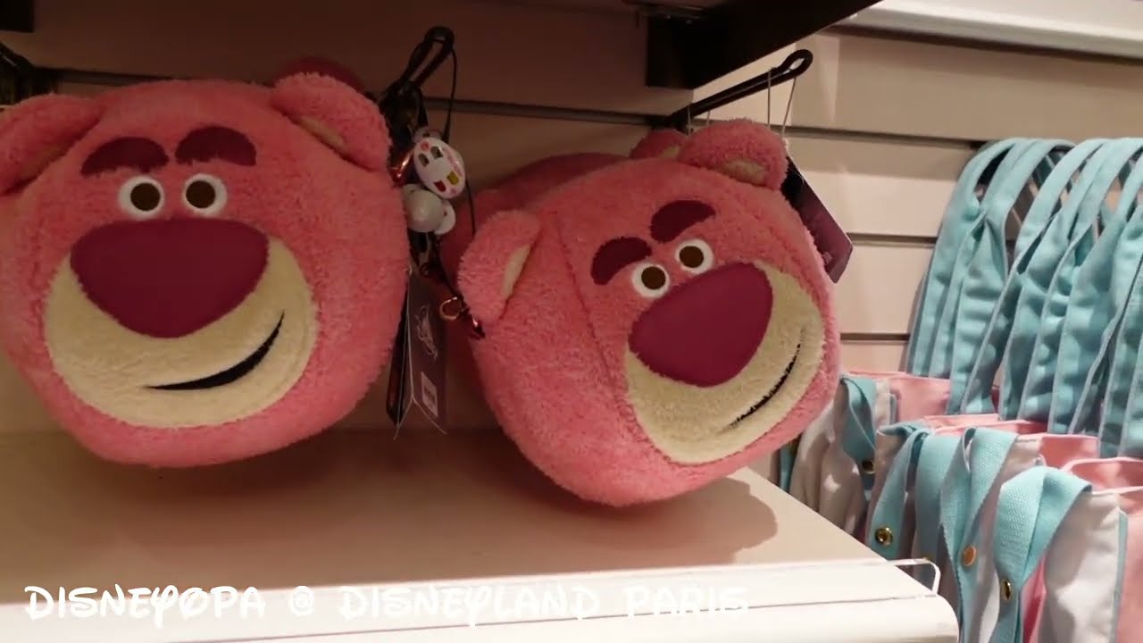 SHOP TOUR Disneyland Paris RIBBONS AND BOWS HAT SHOP 1 von 2 - DisneyOpa