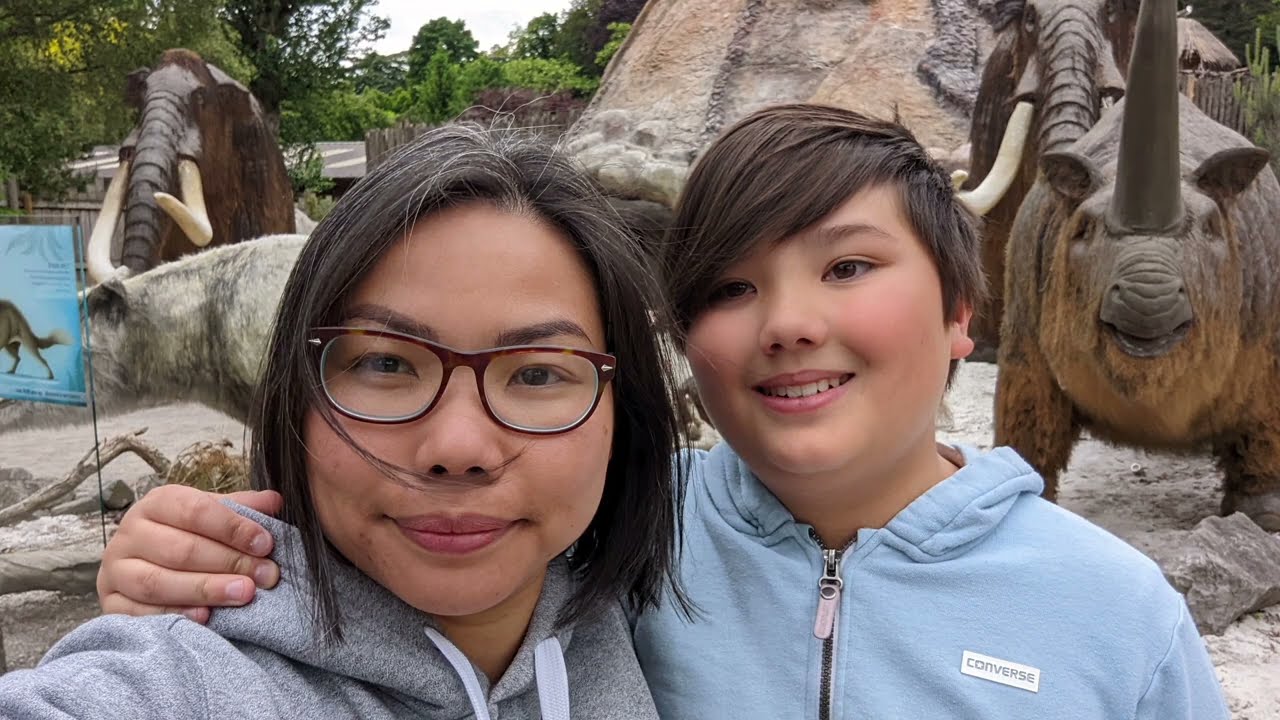 West Midland Safari Park - dinosaur discovery and ice age