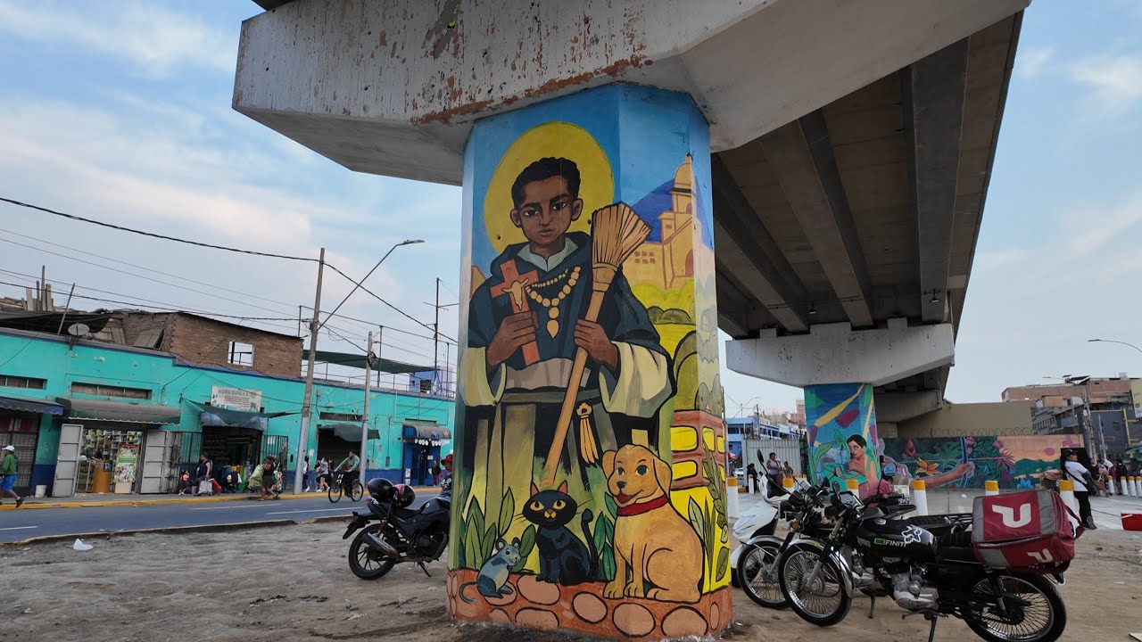 Nuevos murales por la recuperada AV AVIACIÓN 