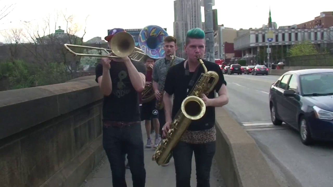 Leo P takes it to the bridge, Lucky Chops take it beyond 4/18/15 @ 6:44 PM