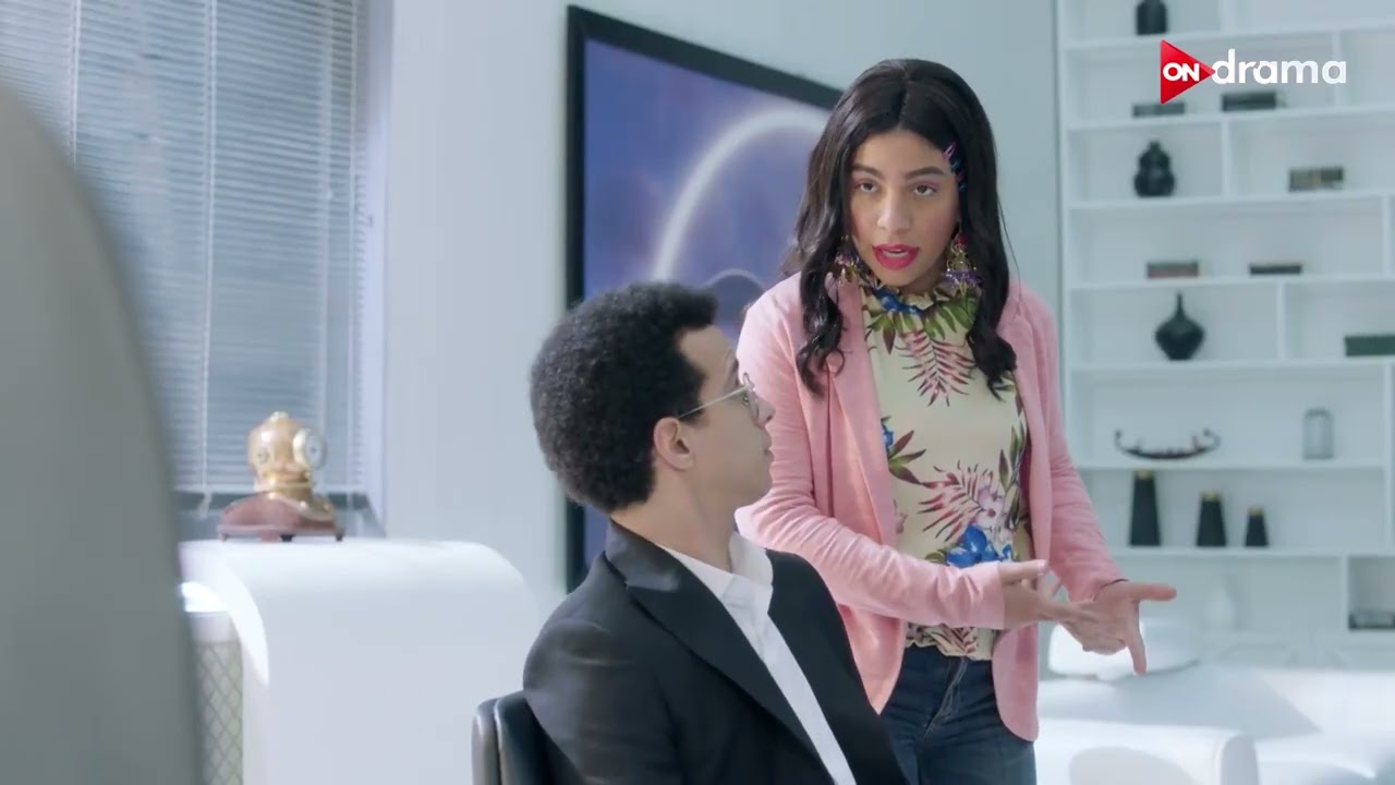 لما تبقى مهزق والشركة كلها عارفه 😂#في_بيتنا_روبوت2