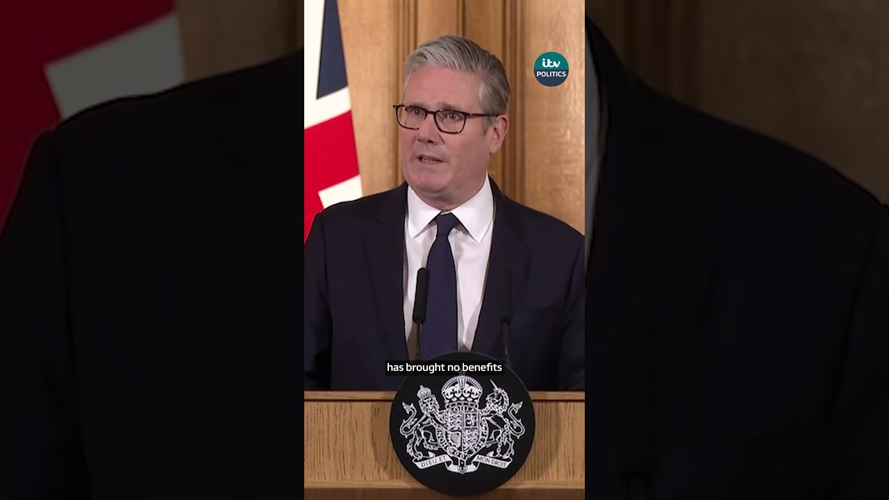 UK to ban social media for under-16s, PM confirms