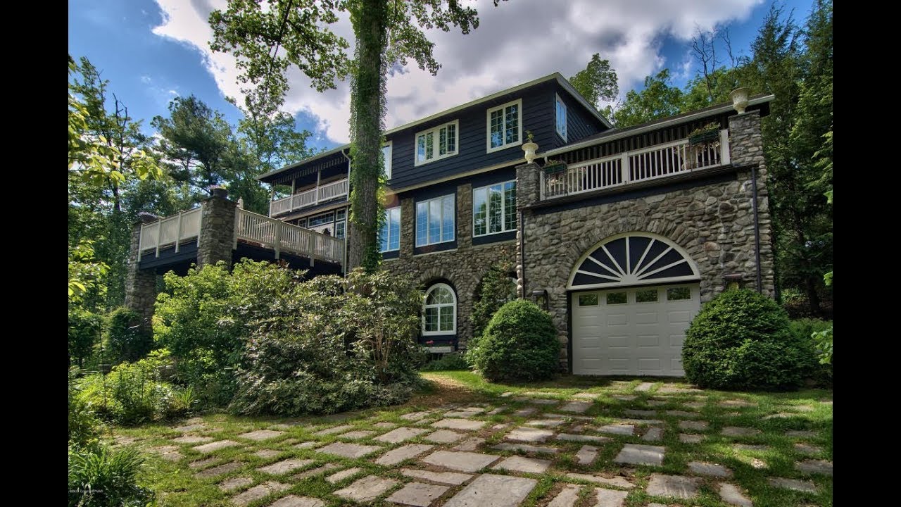 219 Huckleberry Lane, Buck Hill Falls, PA -  Caroline Salvino