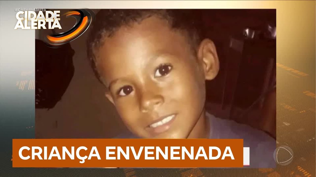 Morre menino de 7 anos que comeu caju envenenado dado pela vizinha