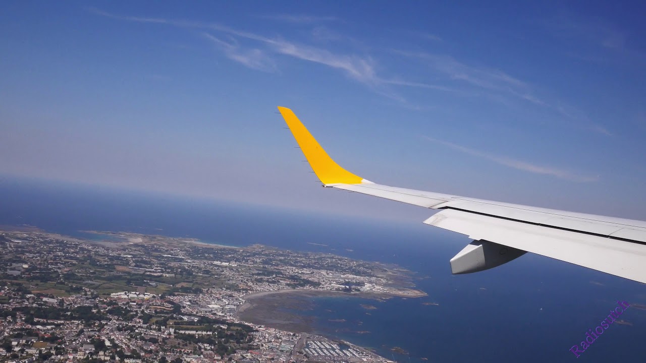 Another Aurigny Embraer 195 flight from Guernsey to Gatwick G-NSEY **Full flight** 4K UHD