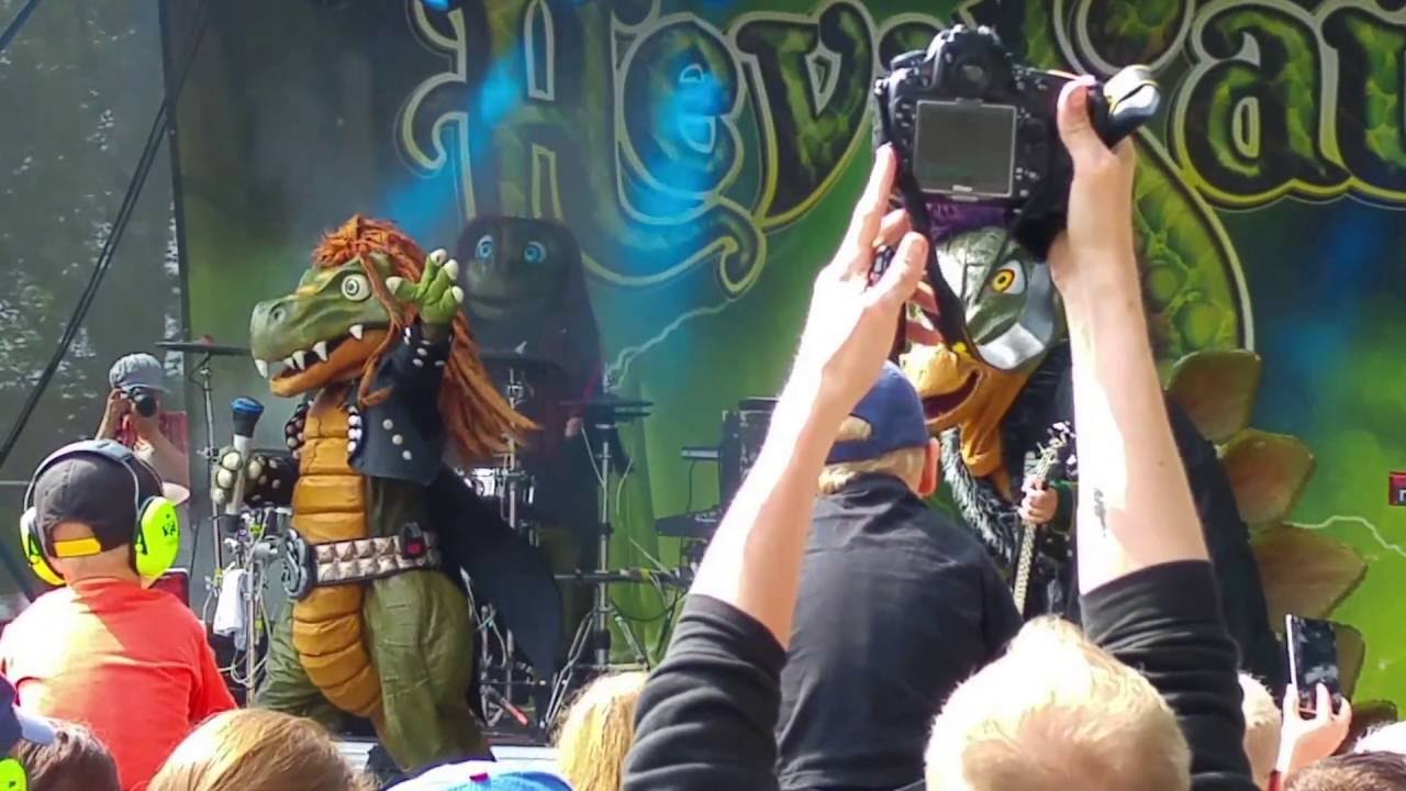 Hevisaurus - Tahdon maitoo - Live @ John Smith Rock Festival 24.7.2016