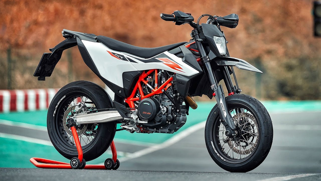 NOUVEAU KTM 690 SMC R ! UN VRAI SUPERMOTARD ?