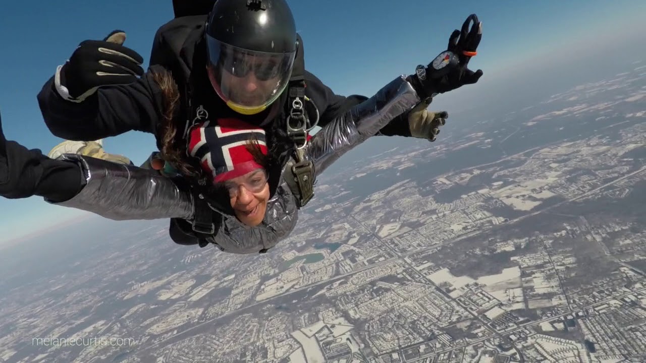 What it looks like to overcome fear skydiving for the first time