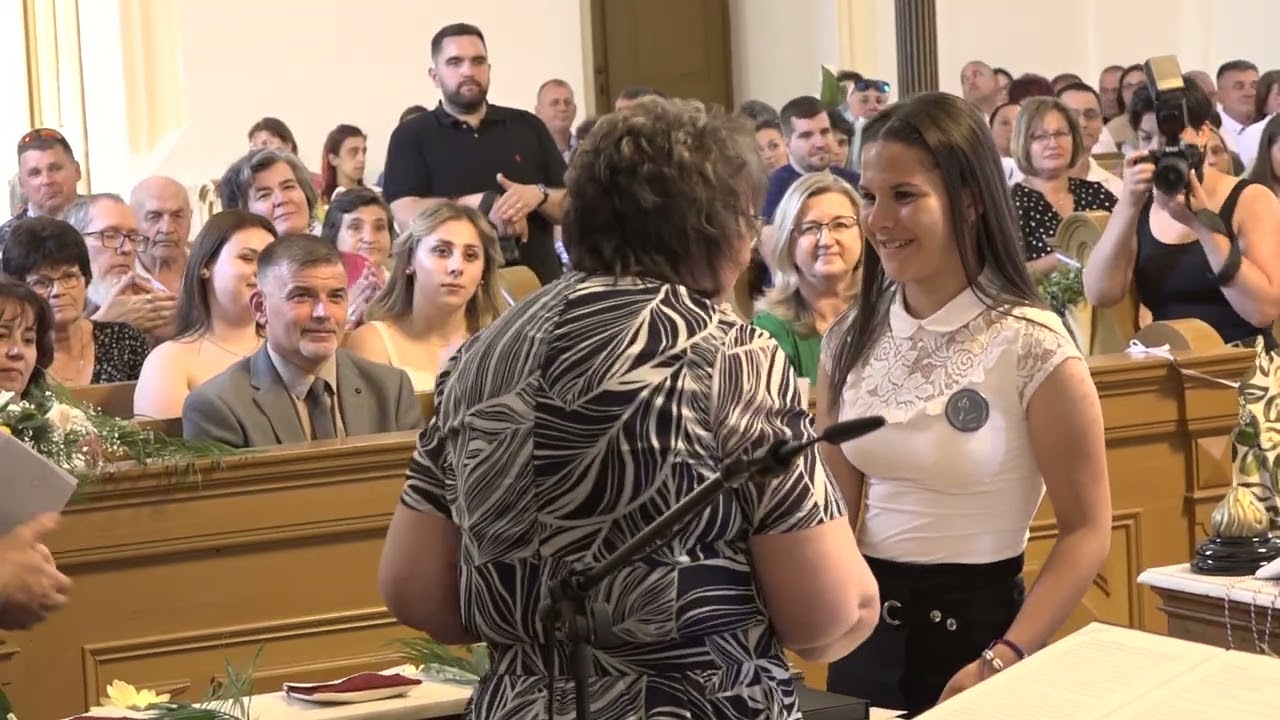 Lezárult egy korszak, elballagtak a Szikszai György Református Általános Iskola végzősei