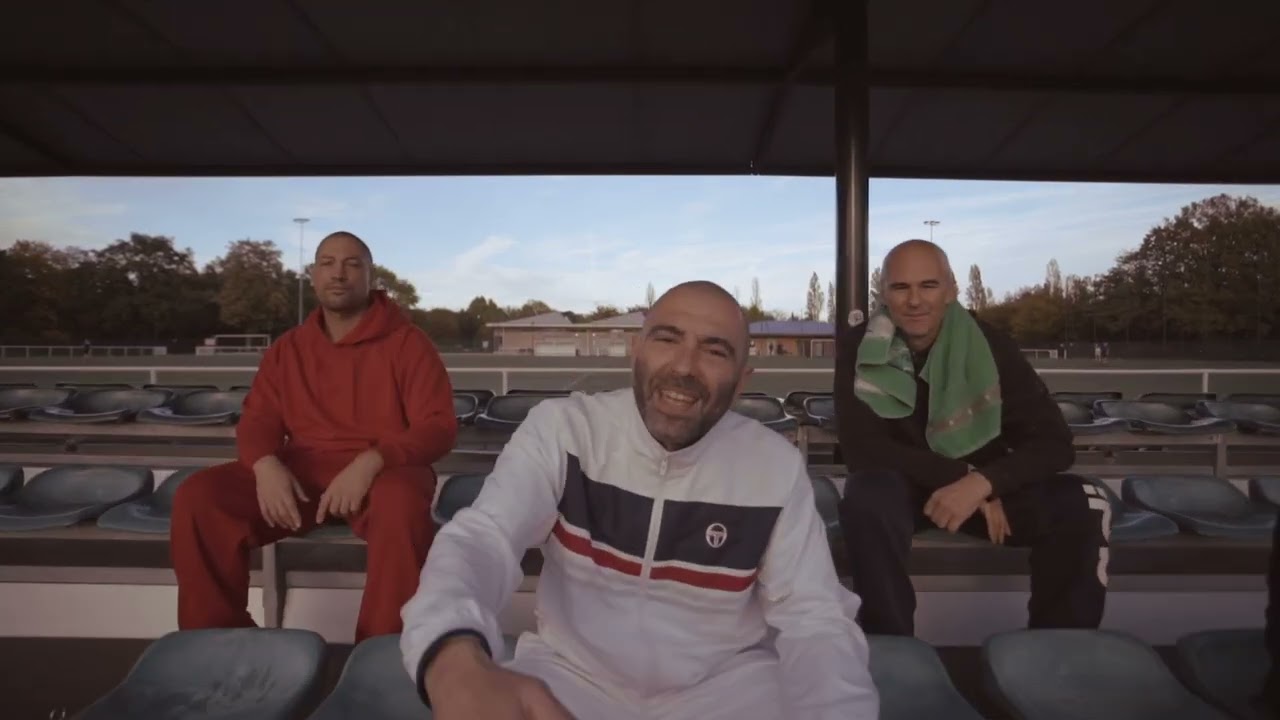 La Matière & Blazing Loop Team - L'Entrainement CLIP