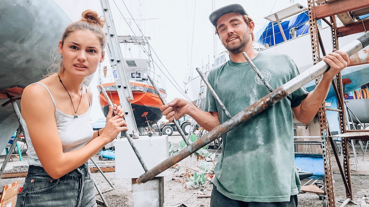 BOAT YARD LIFE: We sailed 5000 miles on a broken rudder..(GULP)