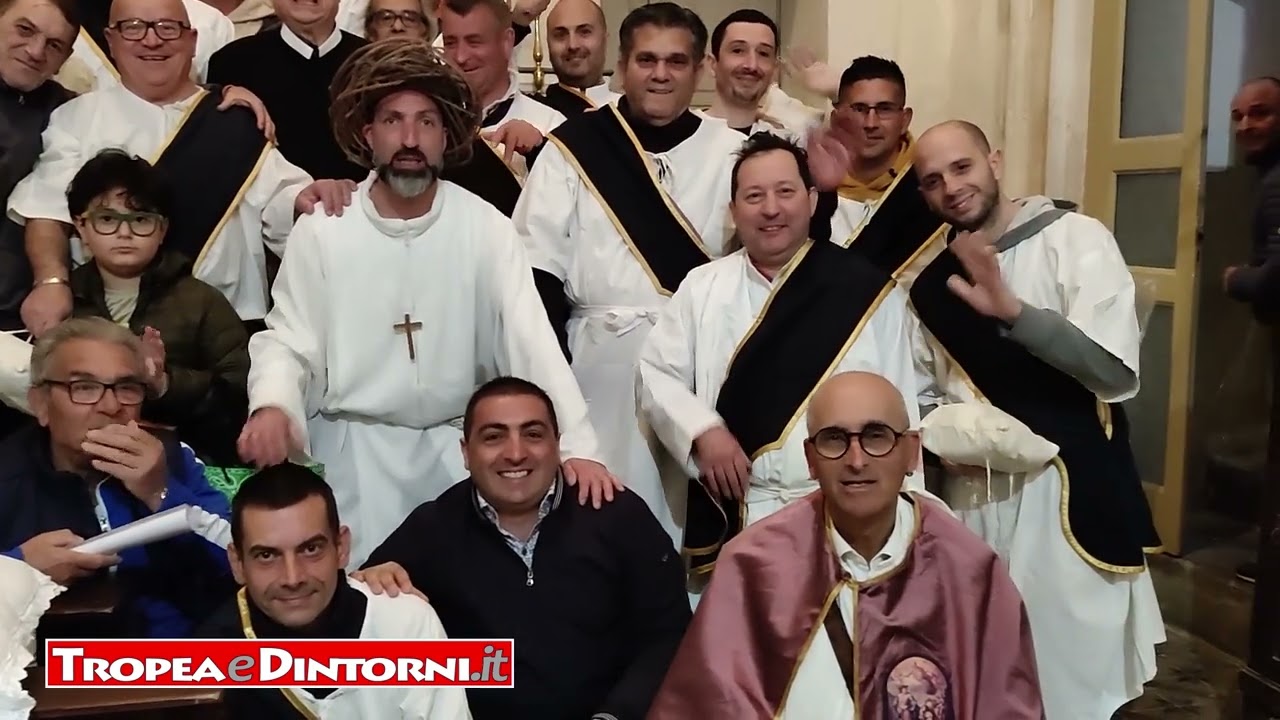 Processione Cristo Morto Tropea 7 4 23