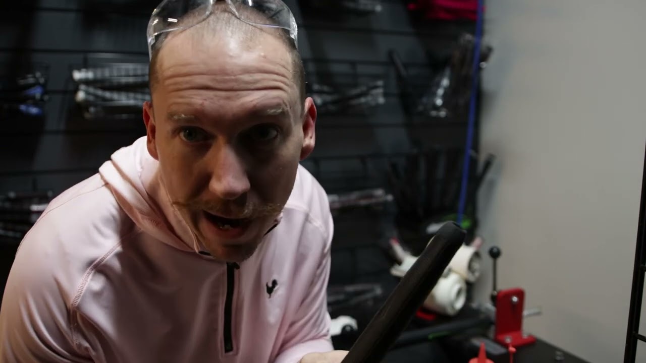 Changing Jumbomax grips with an air compressor