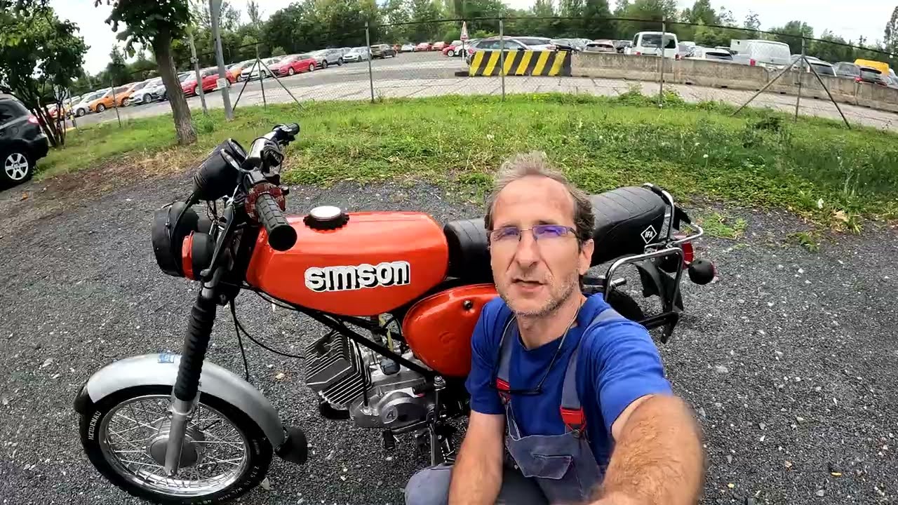 Simson S51/ SR 50. Červený bastard, pochroumaná krása, do lékárny nejedu