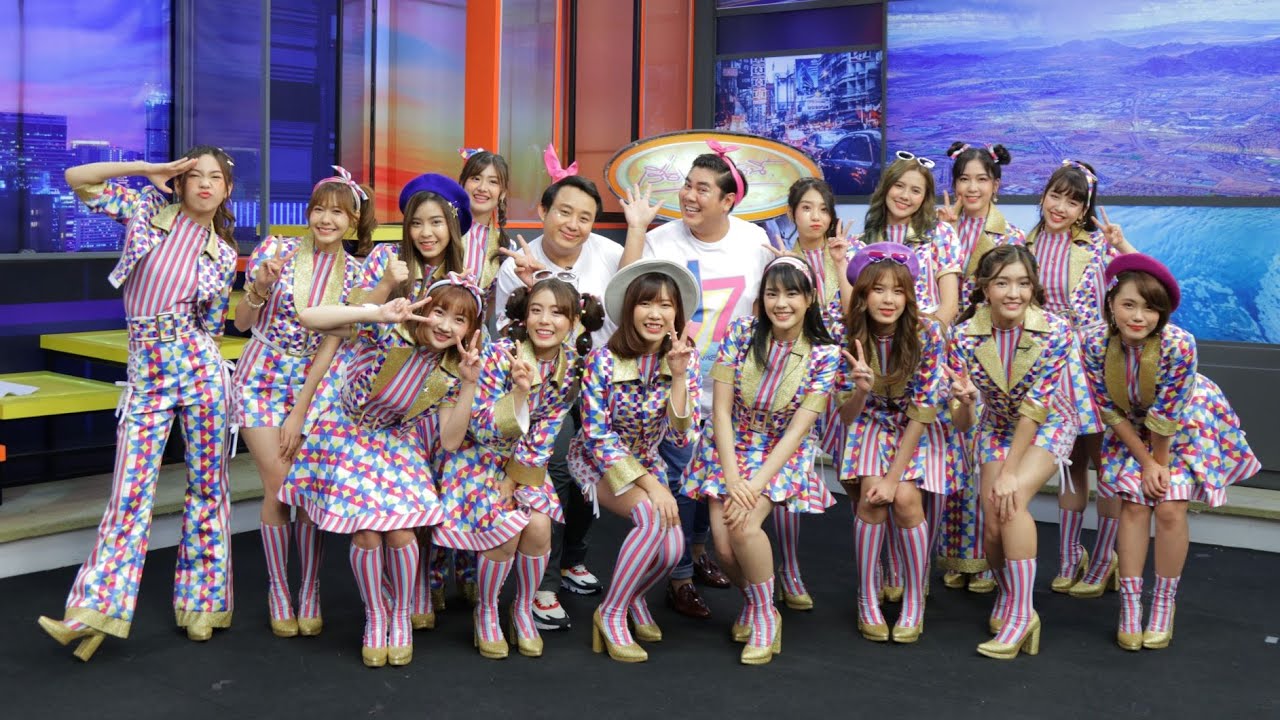 BNK48 บุก ครอบครัวบันเทิงออนไลน์ โชว์ความน่ารักสดใสกับเพลงใหม่  