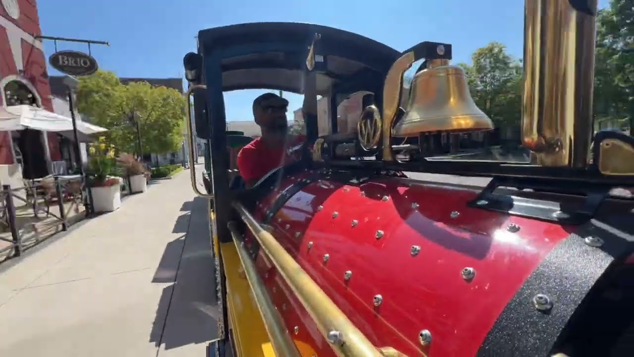 Thursday Morning Ride With Shaw On The Liberty Center Express, Wattman Mini Express Train, Fun Ride!